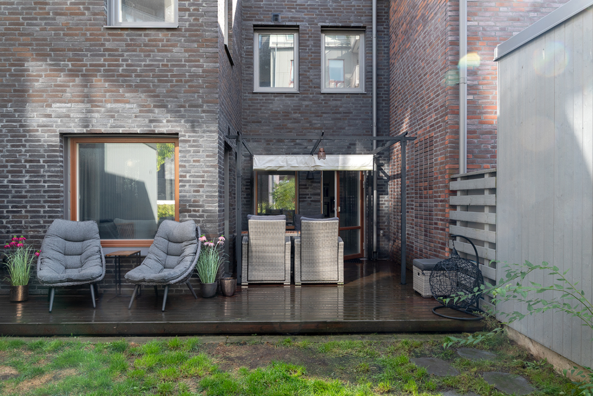 Trädäck i västerläge