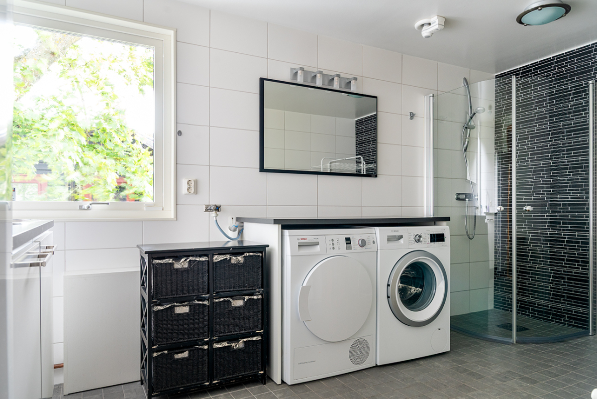 Tvättstuga med dusch